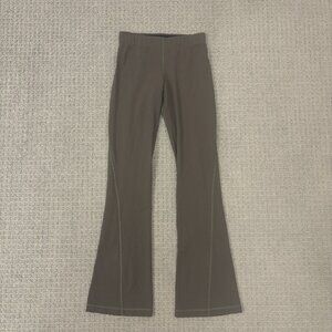 Lululemon Flared Bootcut Legging Pant Low Rise Olive Brown Comfy Stretch Casual